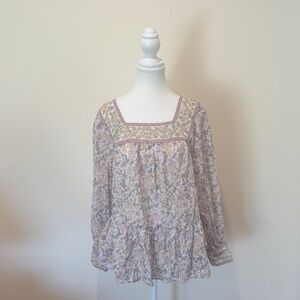 American Eagle Outfitters Floral Blouse in Cream and Purple
